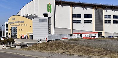 Uwaga! Parking przy hali pod Dębowcem zamknięty