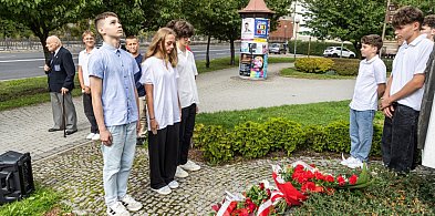 Bielsko-Biała upamiętniła 93. rocznicę katastrofy Żwirki i Wigury-21080