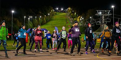 Dębowiec Nocna Pętla: rekordowa frekwencja w drugiej edycji nocnego biegu-21783