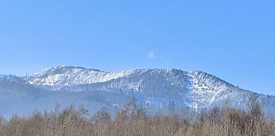 Warunki w Beskidach: powyżej 900 m nawet 50 cm śniegu. GOPR ostrzega