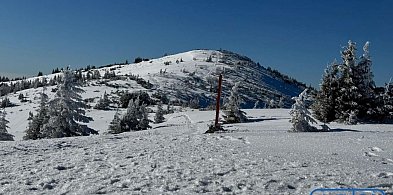 W Beskidach wciąż zalega śnieg. Powyżej 1000 m n.p.m. trudne warunki na szlakach