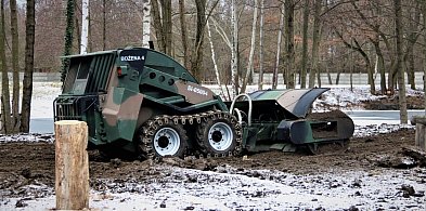 Podczas remontu drogi w Szczyrku znaleziono pocisk z II wojny światowej