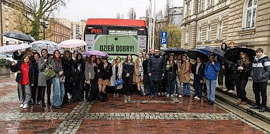 Bielska młodzież zmienia komunikację miejską-22277