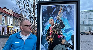 Pierwsze trzy utwory... wystawa plenerowa na placu Wojska Polskiego