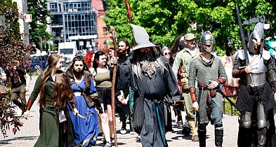 Dwa dni historii i fantastyki w plenerze: „Wojownicy Światów” oraz koncert muzyki