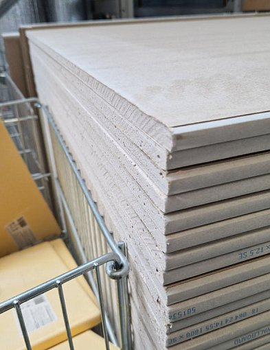 Jak wybrać dobry skład budowlany — na co zwracać uwagę przed zakupem materiałów?-22770