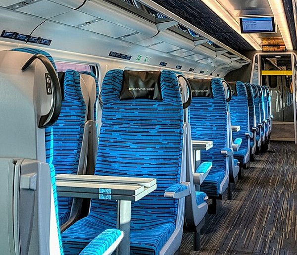 Wielka niespodzianka w rozkładzie PKP. Takich tras jeszcze nie było-21044