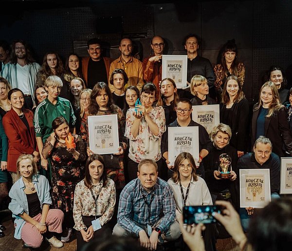 Szczęśliwa siódemka dla Banialuki – siedem nagród na trzech festiwalach teatralnyc-21956
