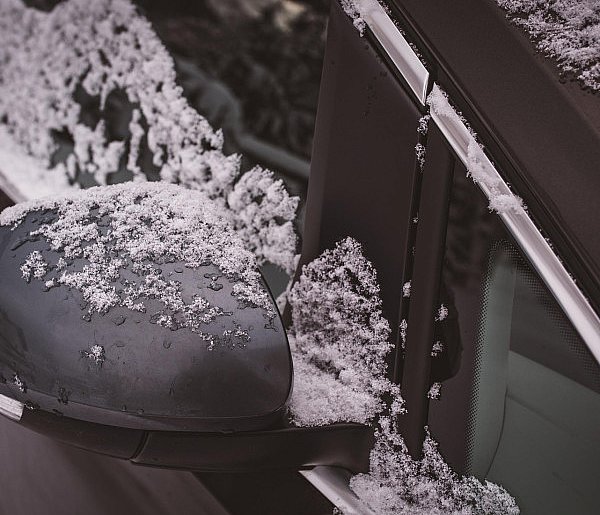 Zimowy atak w całej Polsce. Kierowców czeka kosztowna niespodzianka-22363