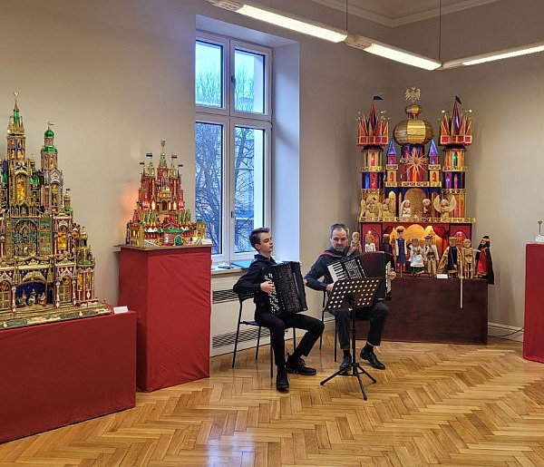 Szopki beskidzkie, szopki krakowskie w Bielsku-Białej-22890