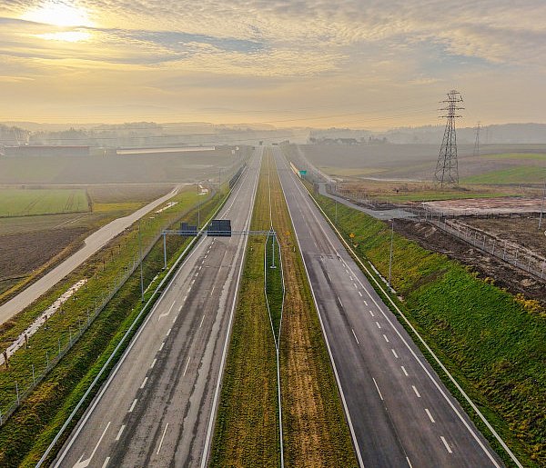 Nowy odcinek drogi ekspresowej S1 otwarty dla kierowców-22902