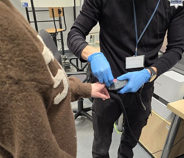 Zatrzymani złodzieje w Bielsku-Białej – kradzieże „na pracownika spółdzielni”-23569