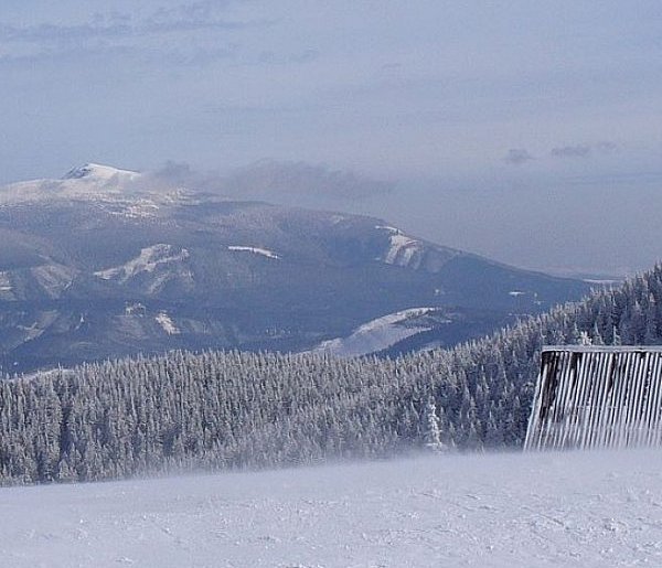 Trudne warunki na szlakach w Beskidach. Ostrzeżenie GOPR