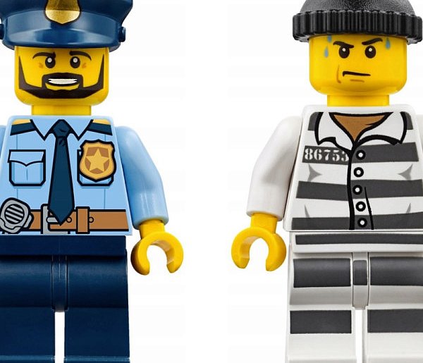 Kolekcjoner LEGO schwytany na gorącym uczynku