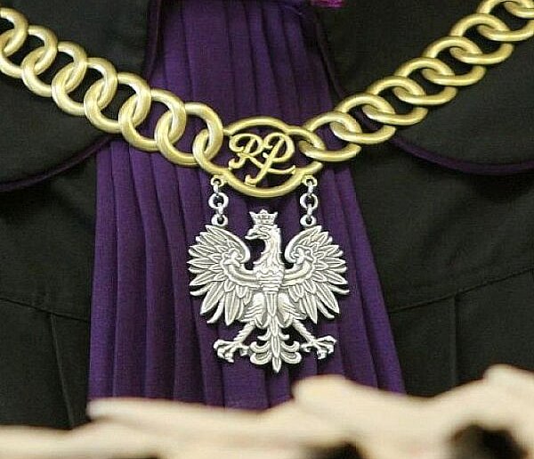 Akt oskarżenia przeciwko 12 osobom za handel narkotykami