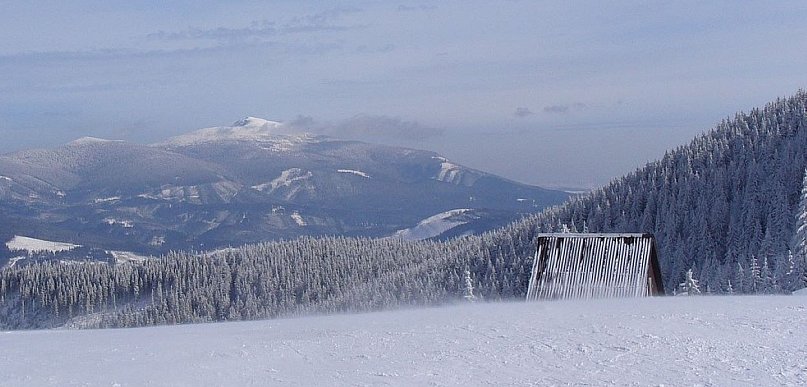 Trudne warunki na szlakach w Beskidach. Ostrzeżenie GOPR