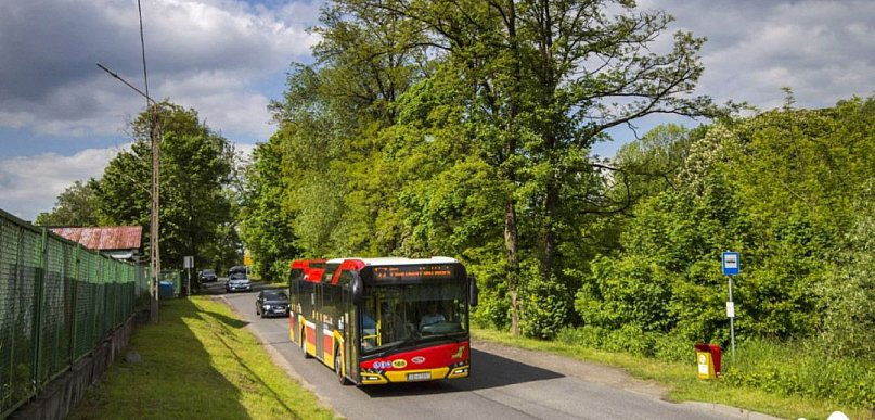 16 i 57 wracają na pętlę autobusową Osiedle Sarni Stok