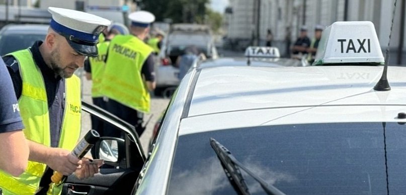 Niebezpieczna jazda taksówki pod prąd w Bielsku-Białej
