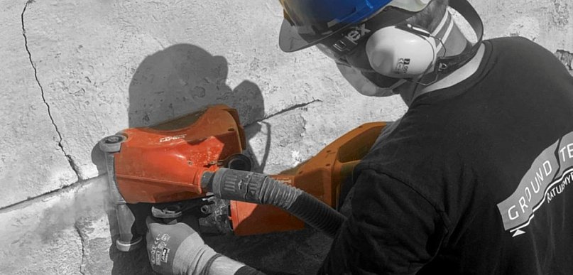 Nowoczesne wzmacnianie fundamentów i stabilizacja konstrukcji budynków