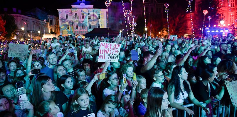 Nie wszyscy są zadowoleni... - 21182