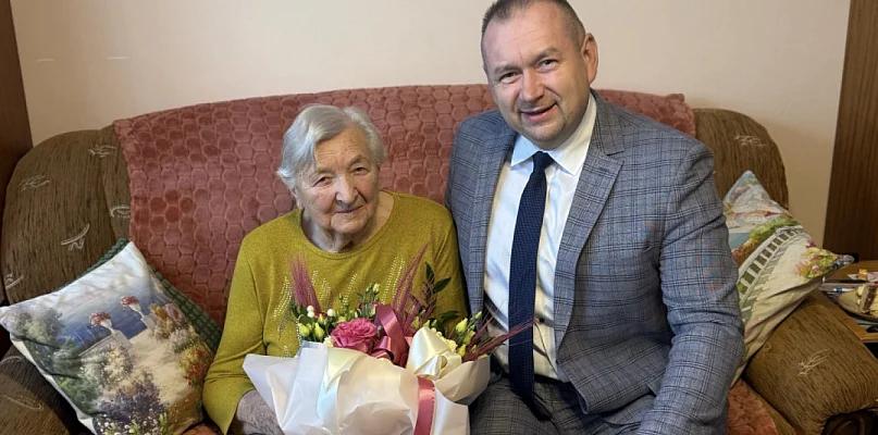 Setne urodziny Julii Sojki. Gratulacje od samorządu Bielska-Białej - 23452