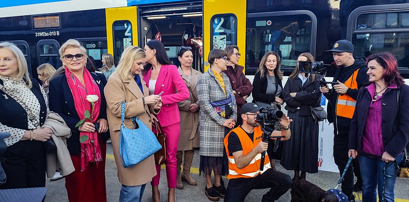 Kolej na Kobiety 2026: specjalny pociąg Katowice – Bielsko-Biała