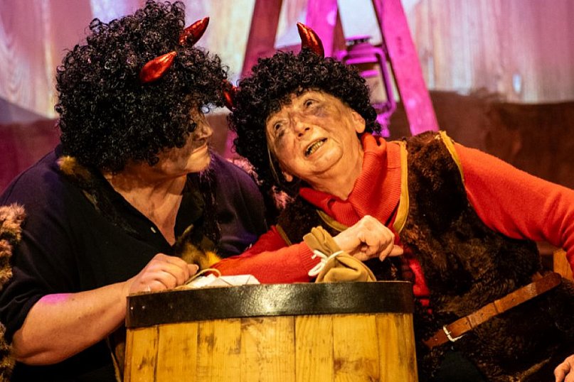 &quot;Igraszki z diabłem&quot; na łodygowickiej scenie