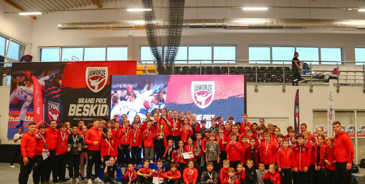 Blisko 300 karateków rywalizowało w Jaworzu / fot. Organizator
