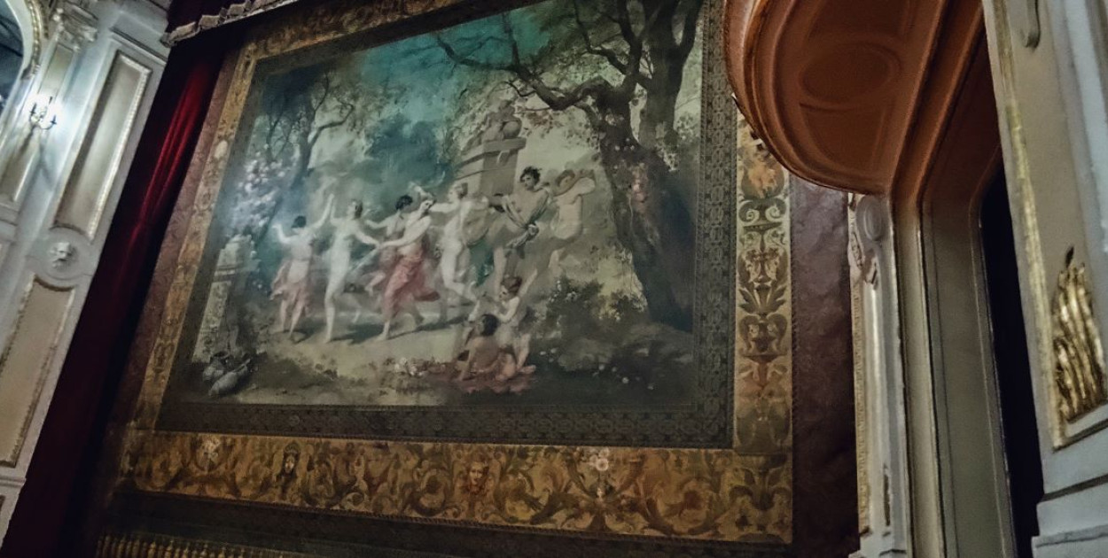 Kurtyna w Teatrze Polskim