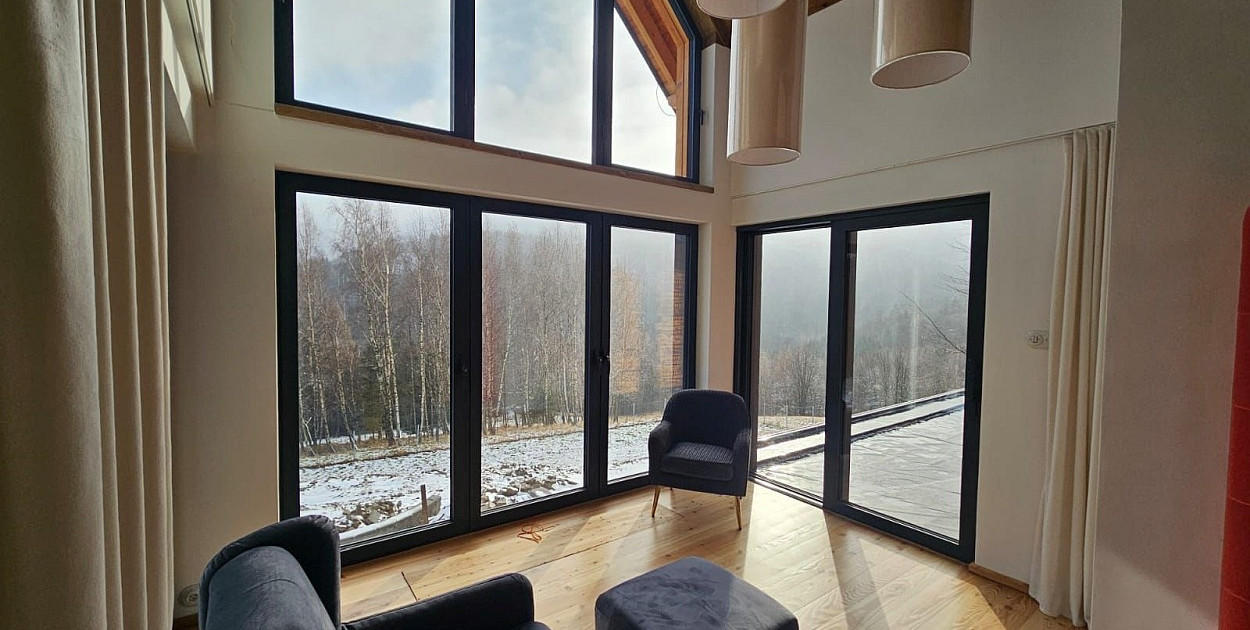 Ciepło zaczyna się przy oknie