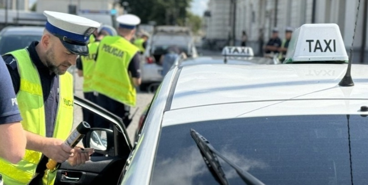 Niebezpieczna jazda taksówki pod prąd w Bielsku-Białej