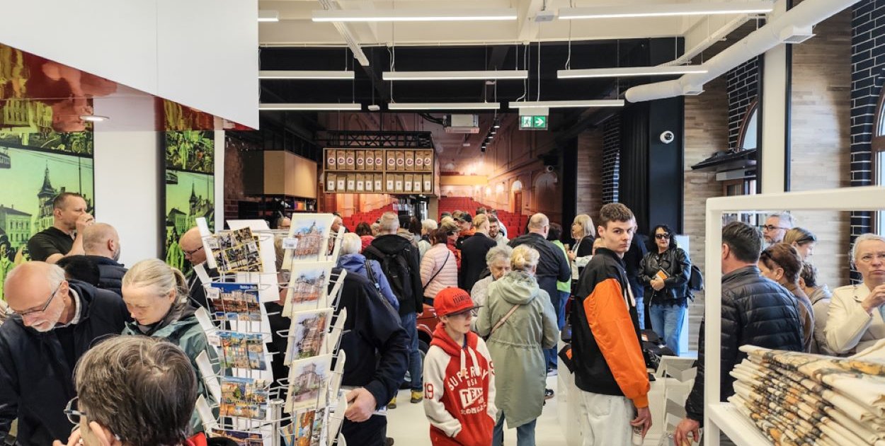 Przestronnie, jasno i z kawą: MCIT w nowej siedzibie