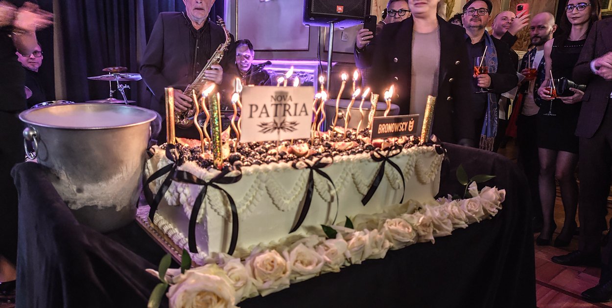 Oficjalne otwarcie NovaPatrii: Tom Hausner Band, tort od Bronowskich i pokaz tanga