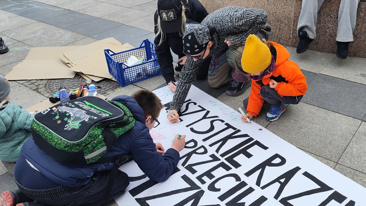 Street party przeciwko rasizmowi w Bielsku-Białej