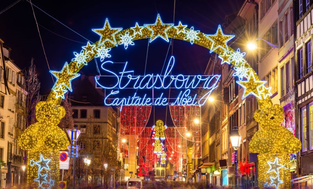 Strasburg, Francja – Christkindelsmärik