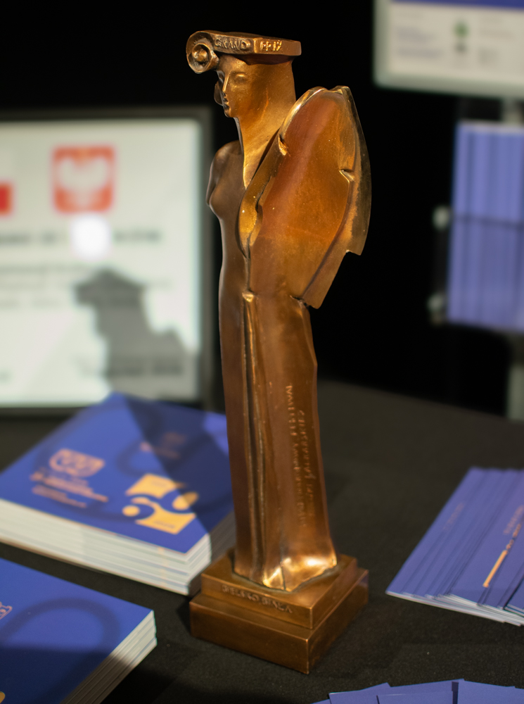 Statuetka