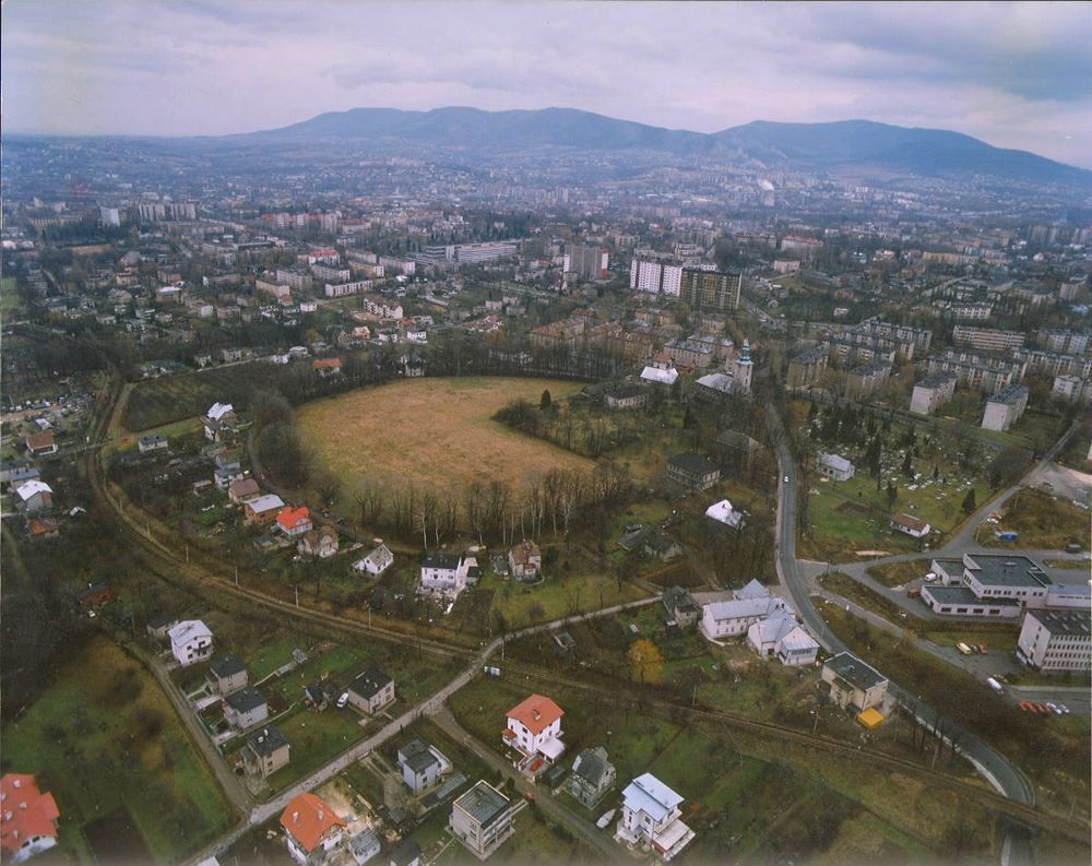 Grodzisko w Starym Bielsku z lotu ptaka. Fot. Wojciech Gorgolewski