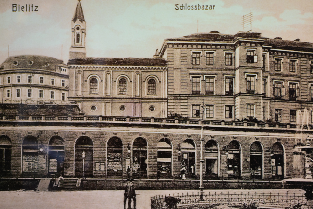 Budowniczy i burzyciele - spacer historyczny