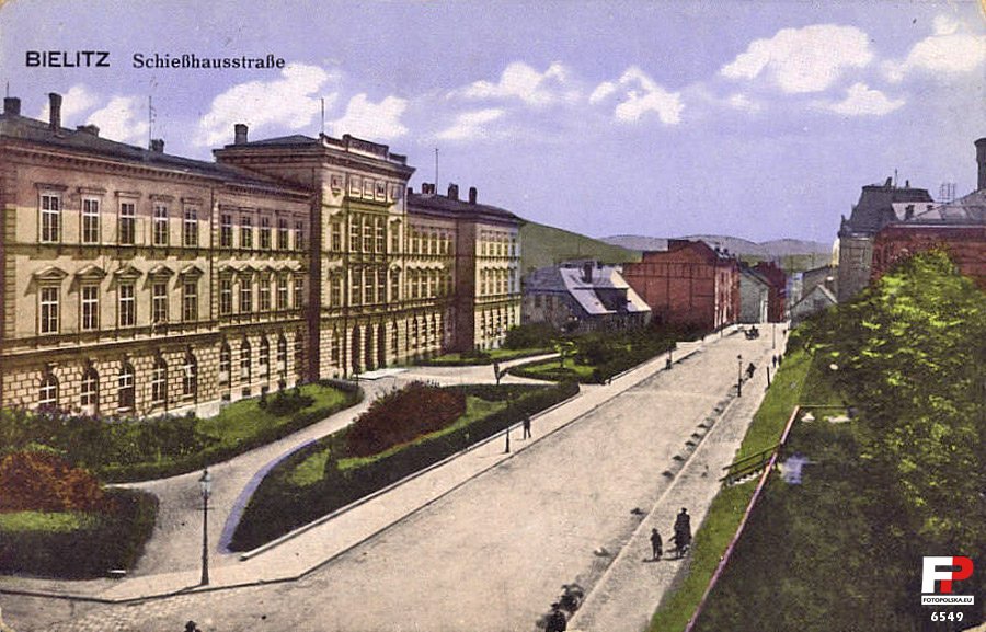 Skwer w latach 1900-1915 / fot. FOTOPOLSKA.EU Lata 1900-1915