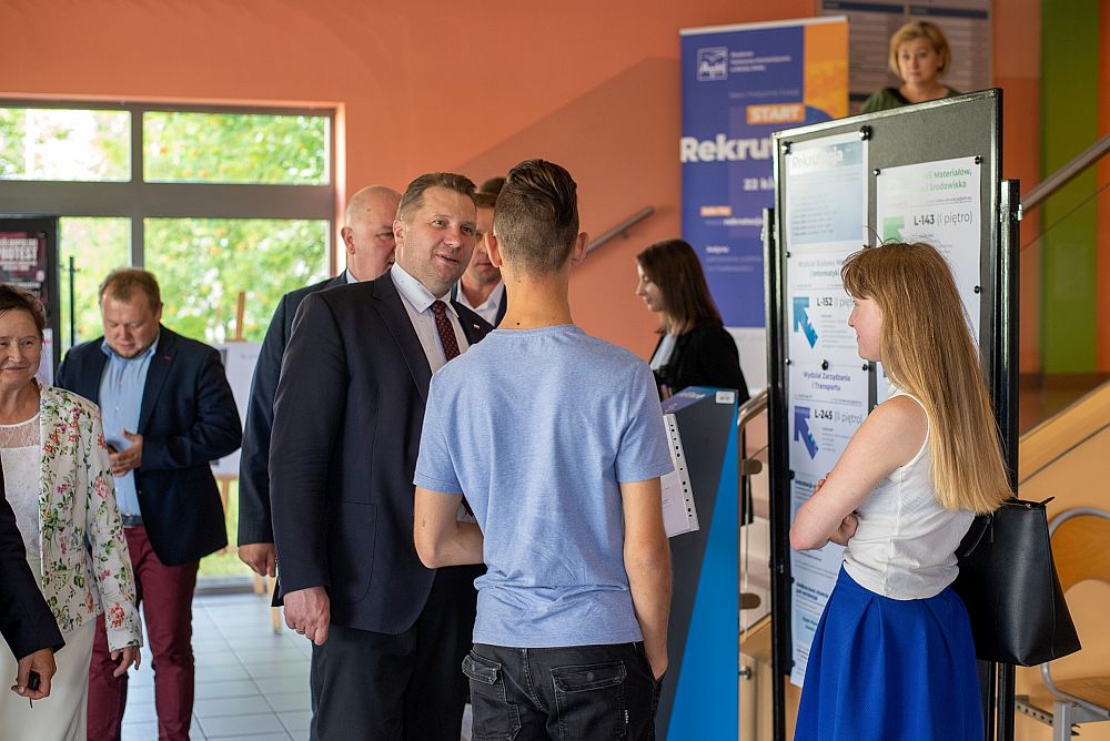 Wizyta ministra Czarnka w ATH