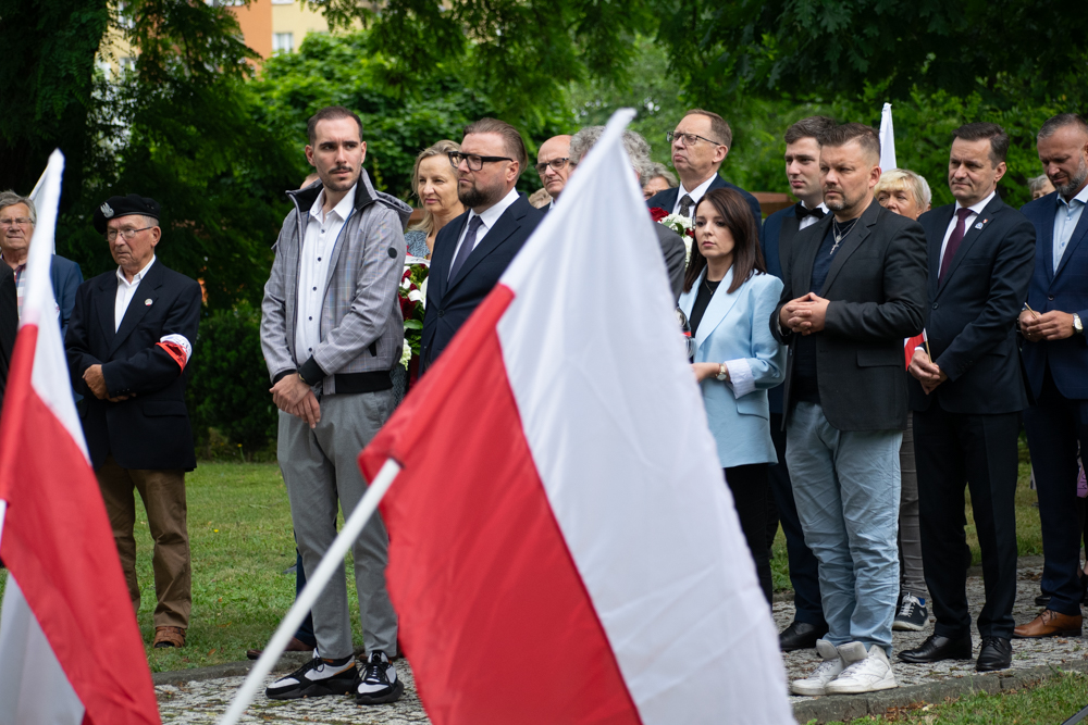 Uroczystość na Cmentarzu Wojskowym