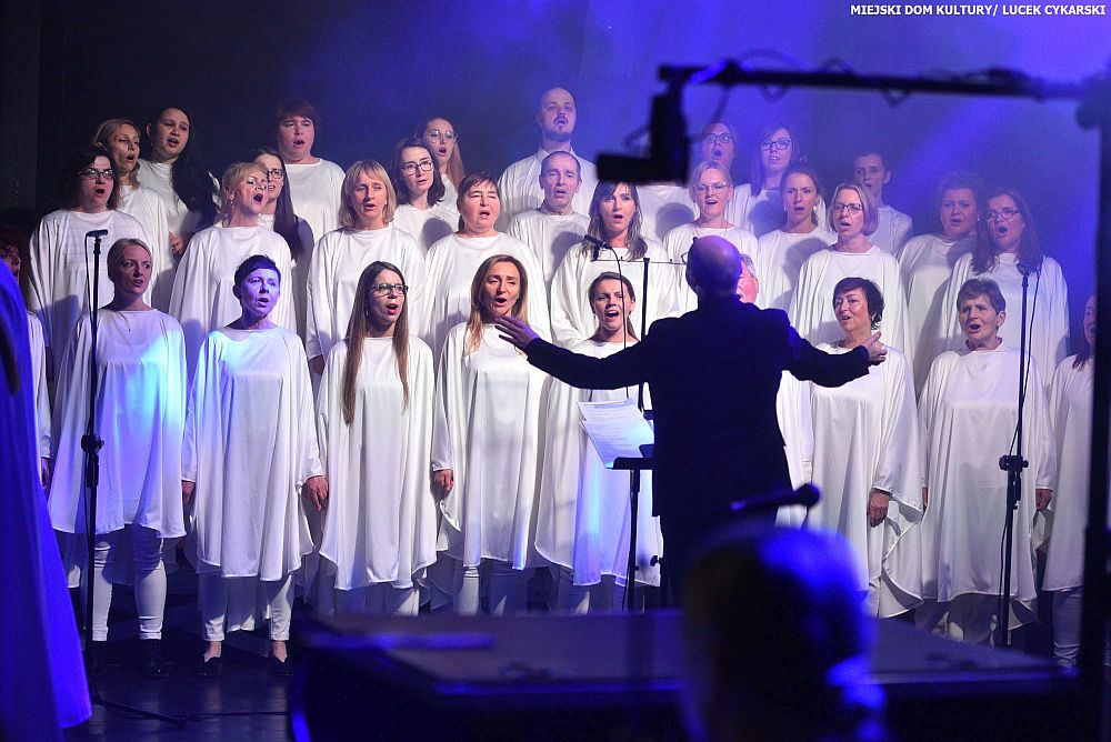 Chór Gospel z Olszówki pod kierownictwem Michała Czulaka Czulensa