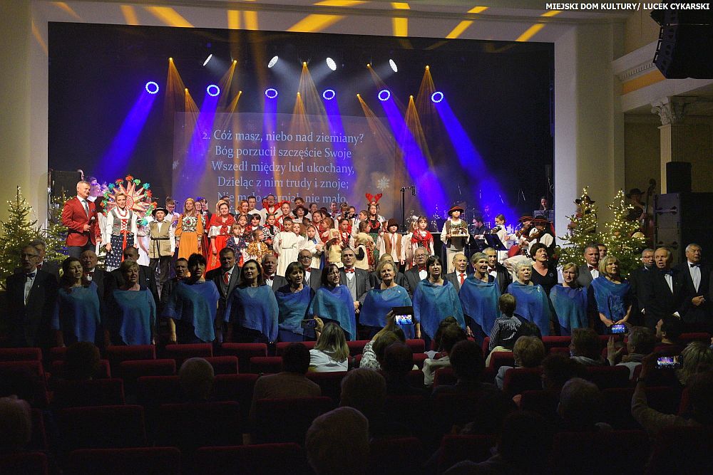 fot. L. Cykarski. Beskidzkie Betlejem w Bielskim Centrum Kultury