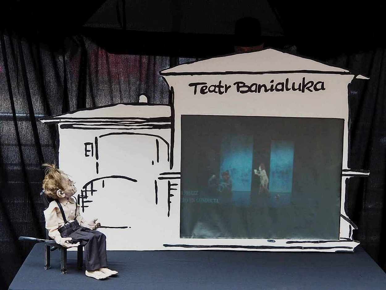 TEATR BANIALUKA / fot. Krzysztof Lubowski