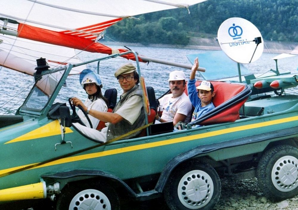 Kadr z filmu - w tle jezioro Międzybrodzkie