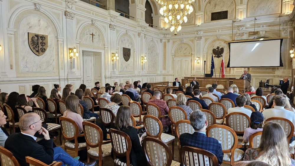Spotkanie w sali sesyjnej bielskiego Ratusza