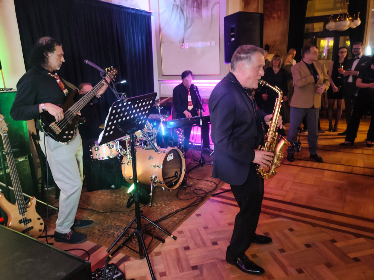 Nova Patria - otwarcie