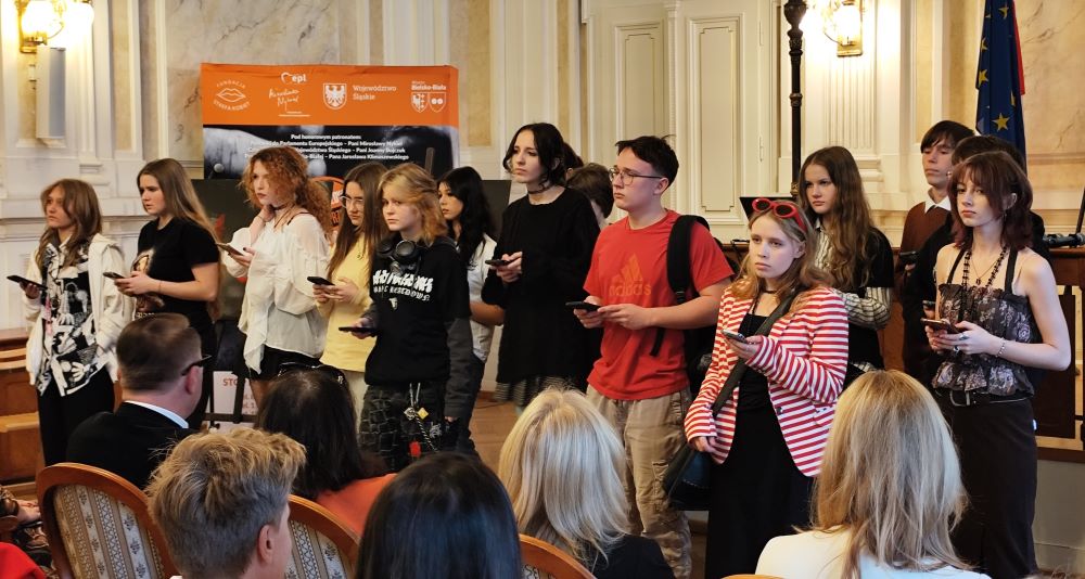 Młodzież ze Szkoły Aktorskiej im. Agnieszki Osieckiej