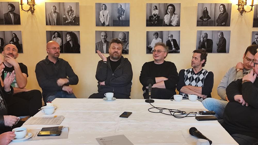 Twórcy spektaklu: Aleksander Kopański, Adrian Lewandowski, Ziemowit Szczerek, Rafał Szumski, Marcin Chlanda i Marcin Nagnajewicz JANOSIK. NOWA HISTORIA